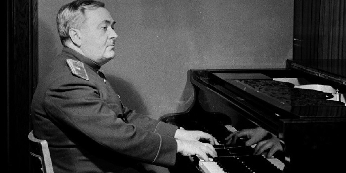 What Are the Lesser-Known but Influential Russian Composers Worth Exploring?