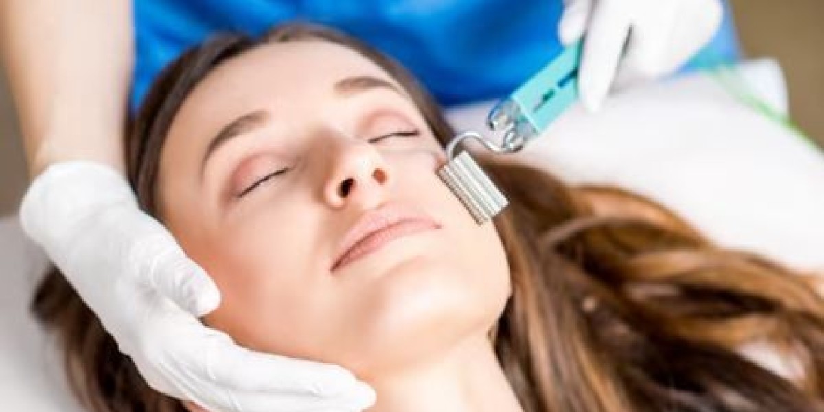 Complete Guide to Hydra Facial Steps for Deep Skin Cleansing and Lasting Glow