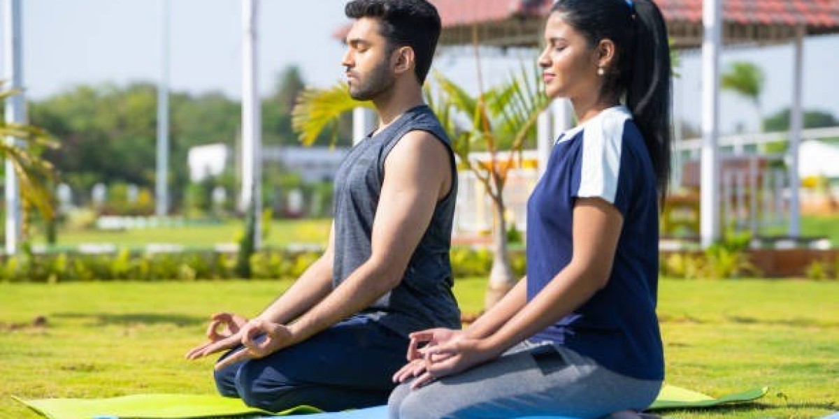 Navigating Stress Through Mindful Meditation