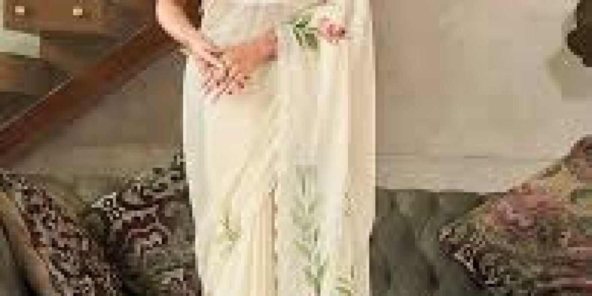 Floral Saree: Fresh, Elegant, and Timeless Style for Women