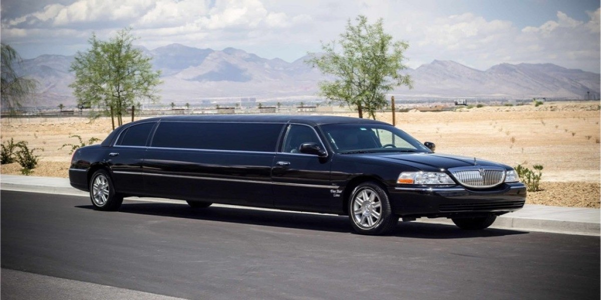 Dallas Wedding Transportation: Why a Limousine Rental Is Worth It