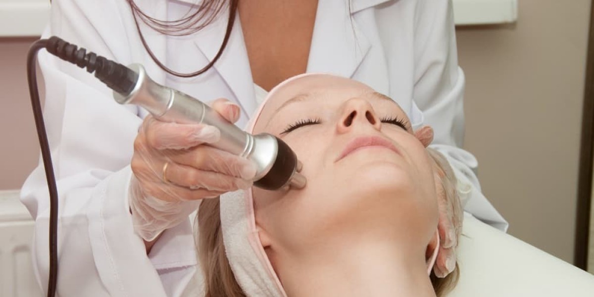What Is the Best Dermatologist’s Education?