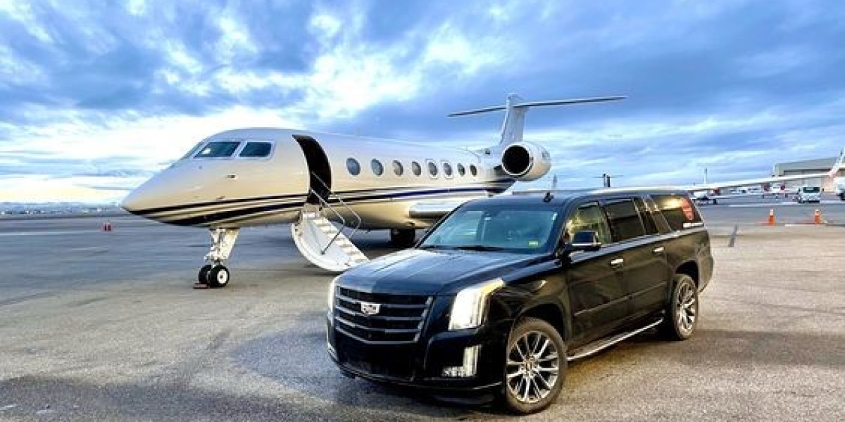 What Makes Laguardia Airport Transfers To JFK So Easy with Famous Drive