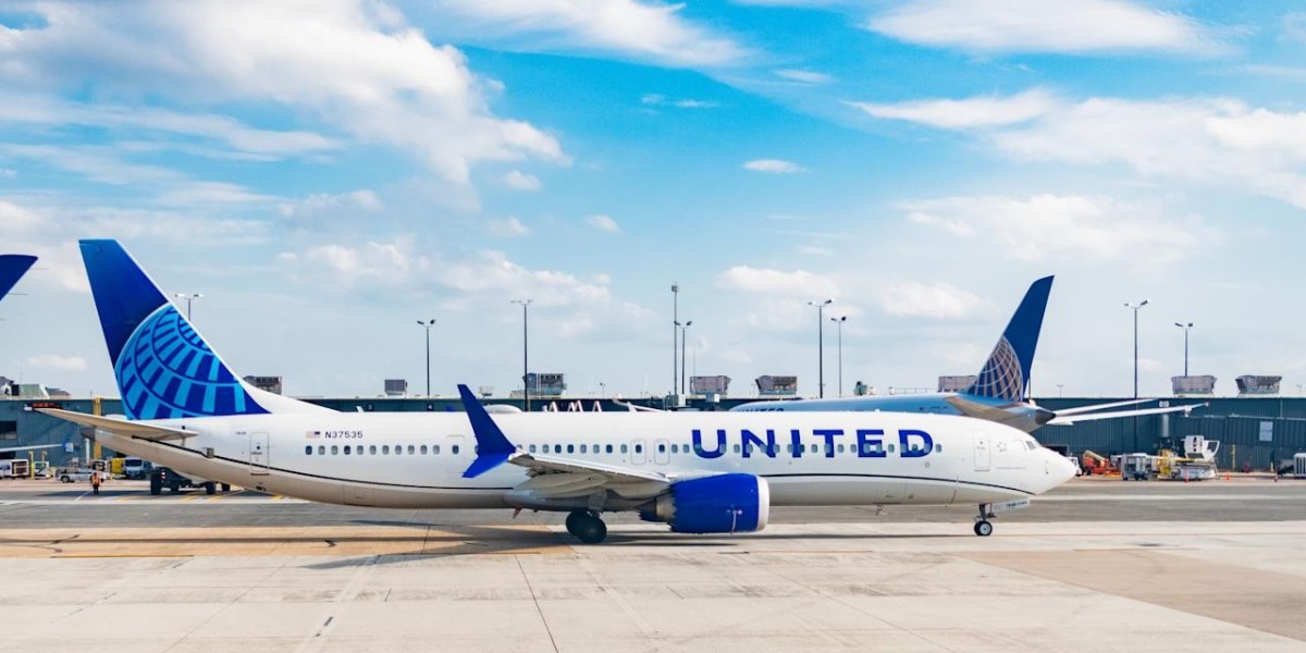 United Airlines Unaccompanied Minor Service: Giving Young Travelers a Safe and Confident Journey