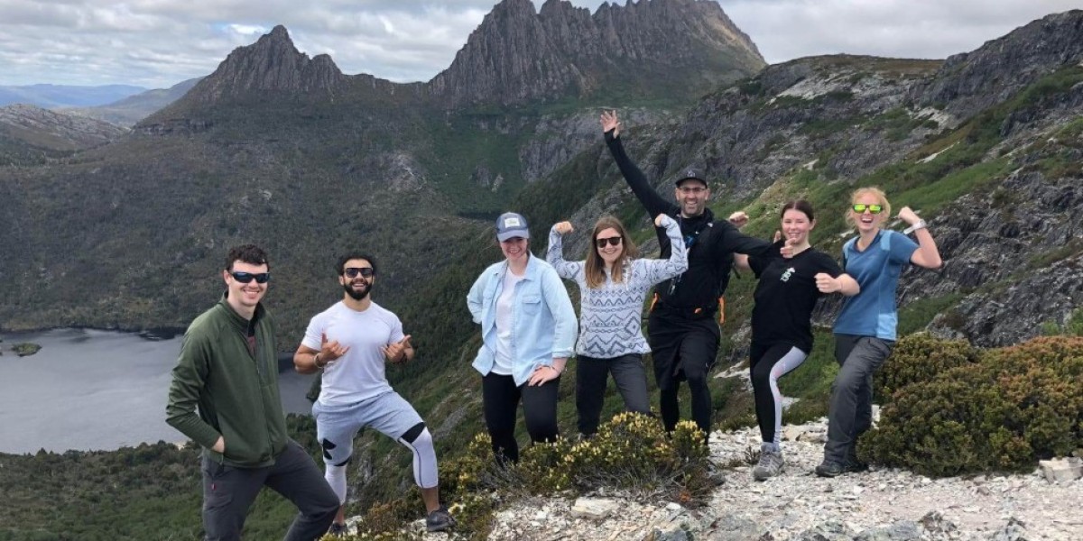 Tour to Tasmania Wildlife Sanctuary: Discover the Wild with Wild Tasmania Tours