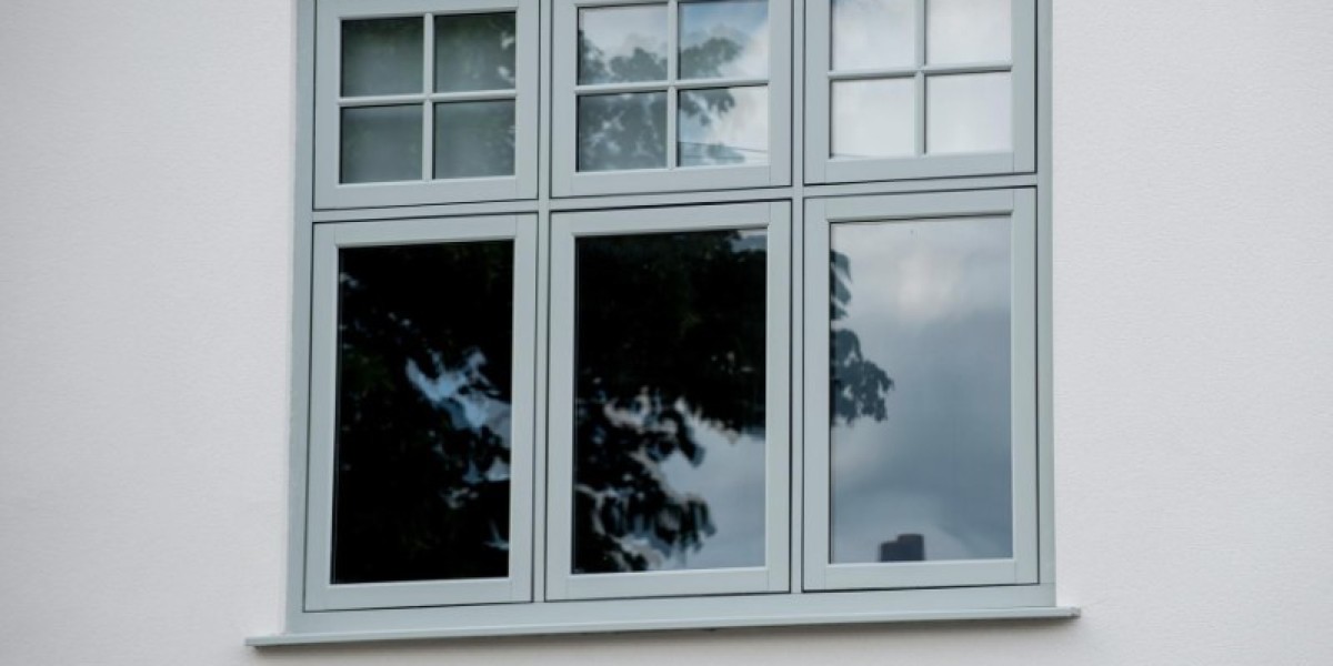 Why Flush Casement Sash Windows Are the Top Choice for UK Homes