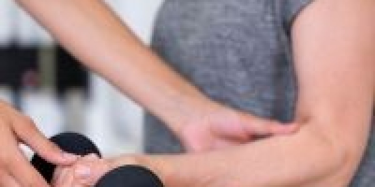 How Can Muscle Testing Training Improve Your Holistic Wellness Skills?
