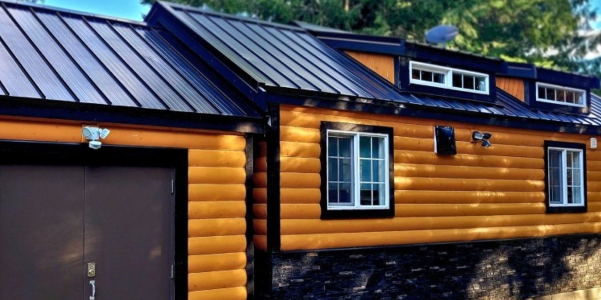 Tiny Home or Rustic Cabin? How Black Bear Lodge Brings Cabin Vibes with Tiny-Home Efficiency