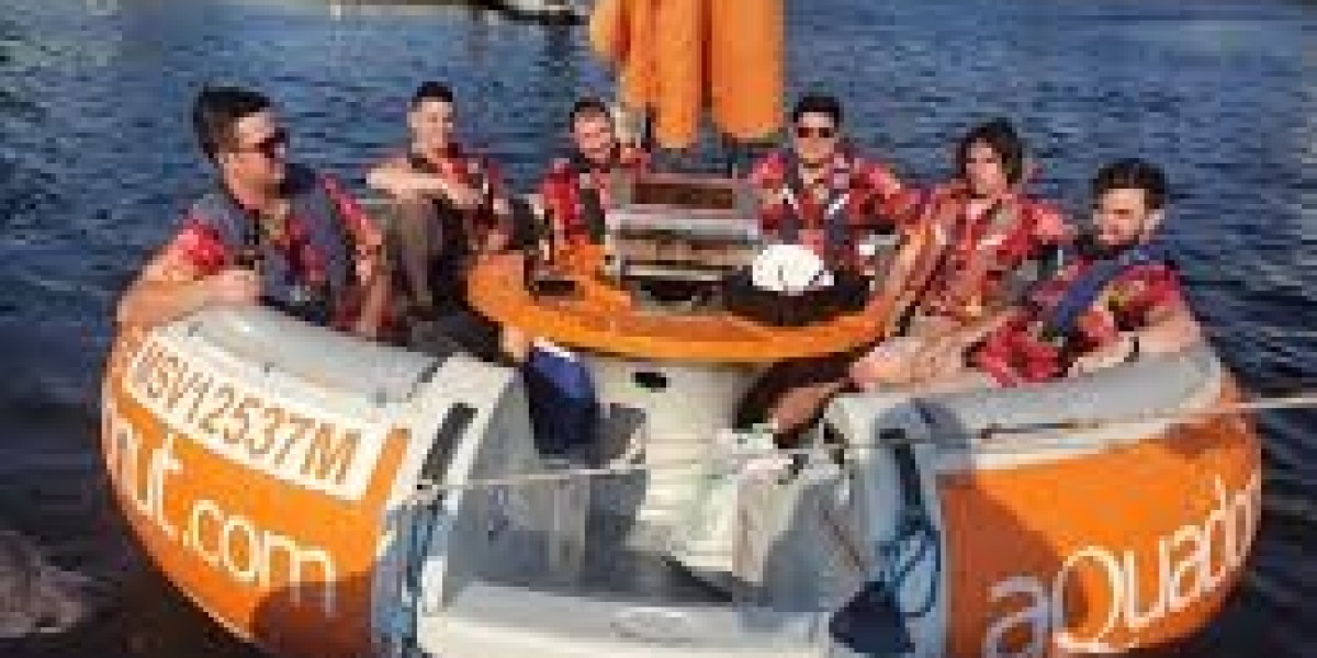 Hire a Boat in Yarra River: A Refreshing Way to Experience Melbourne