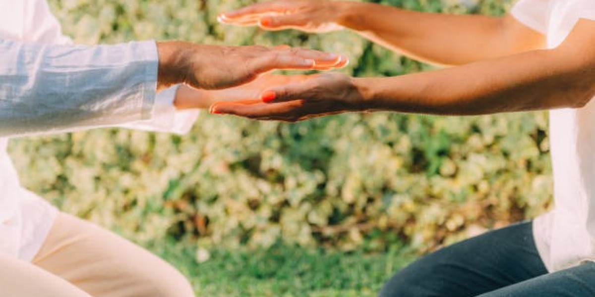Reconnect with Nature: The Unforgettable Experience of a Forest House and Forest House Lodge