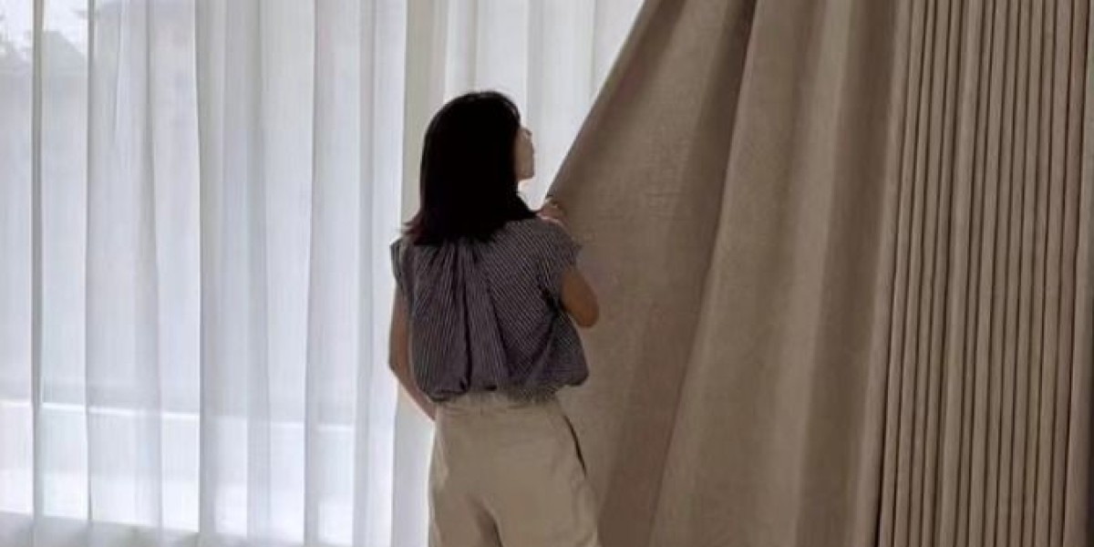 Rèm vải và rèm gỗ – Hai “người bạn” giúp không gian sống trở nên tinh tế hơn mỗi ngày