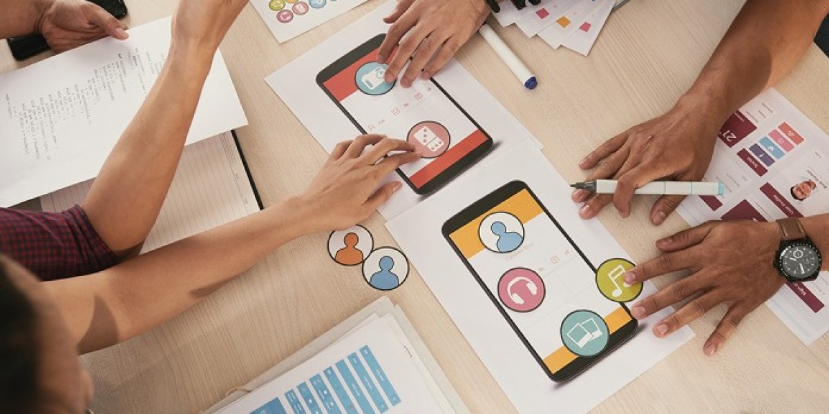 The 2025 UI/UX Process: AI-Powered, Cross-Platform, and Emotionally Intelligent Workflows