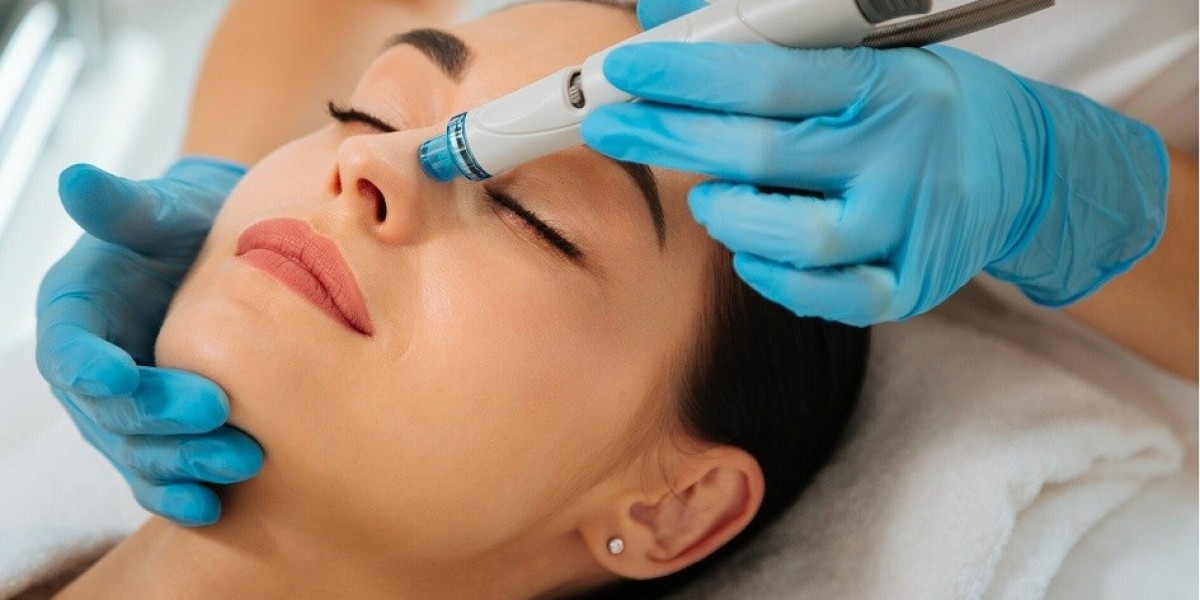 Dubai Dermapen Treatment for Skin Tone Balancing