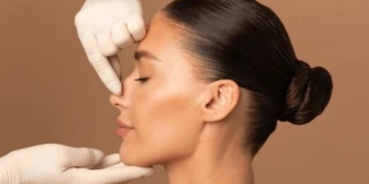How to Choose the Best Rhinoplasty Surgeon in Delhi?