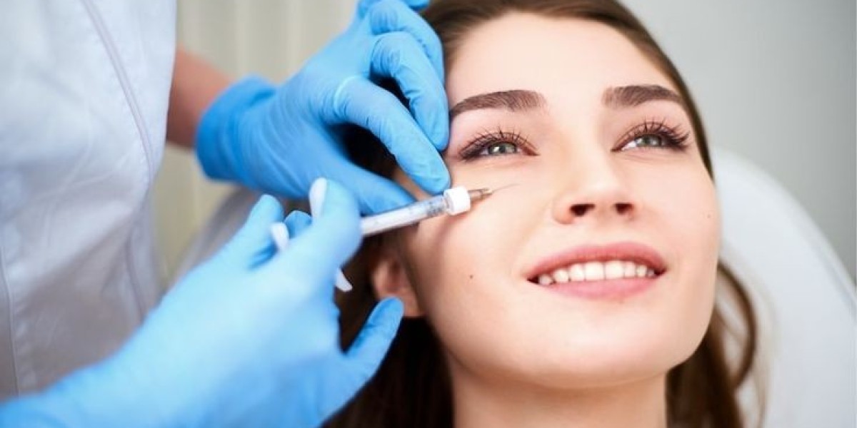 The Role of Dermatologists in Skin Whitening in Dubai Treatments