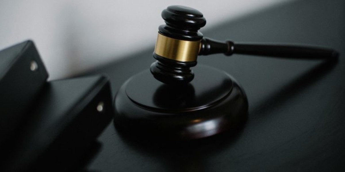 West Palm Beach Estate Litigation: When “Sorting Things Out” Turns Into a Court Fight