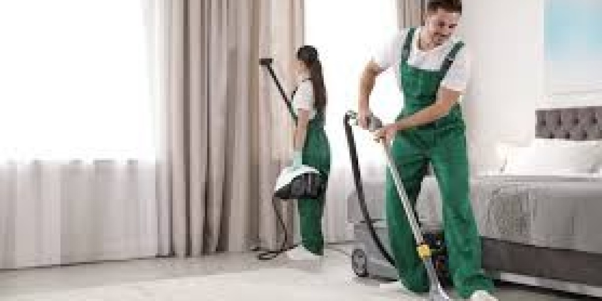 How Carpet Cleaning Services Work on Thick Carpet Layers