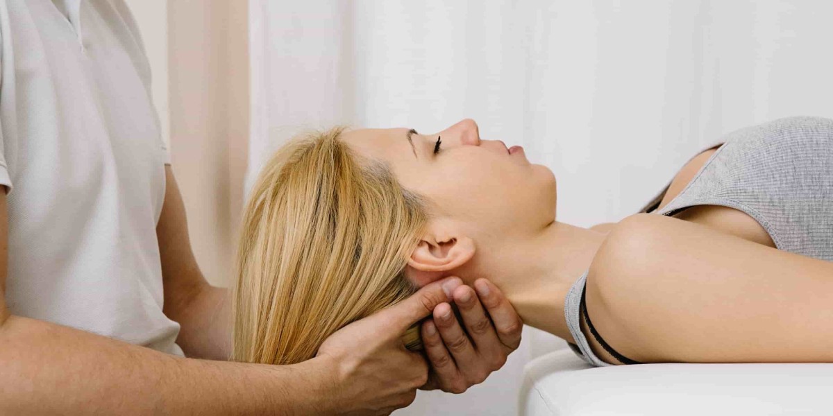 Migraine Chiropractor Providing Natural Relief and Lasting Comfort