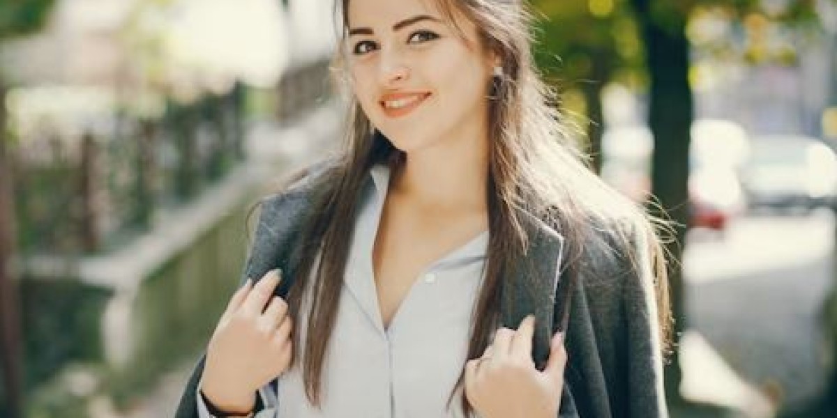 Natural, Fresh & Real Beauty Looks Dominating Everyday Style Trends in 2026