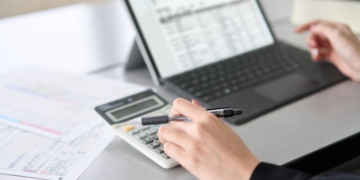 What Are the Three Types of Payroll?