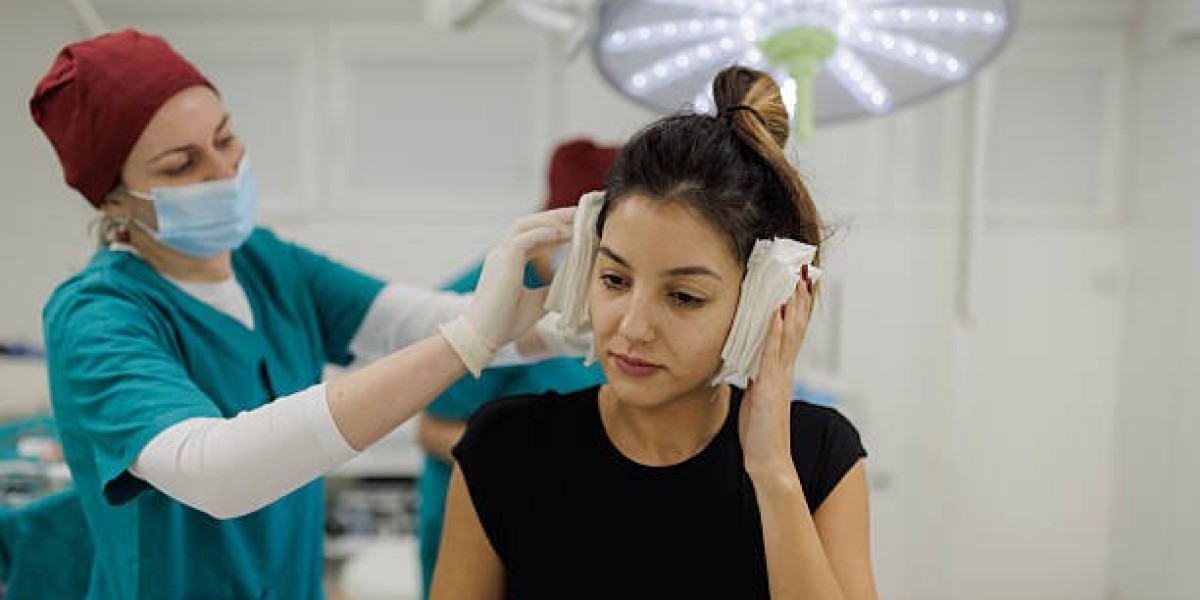 Fast-Track Otoplasty in Dubai: Surgery to Confidence in 48 Hours