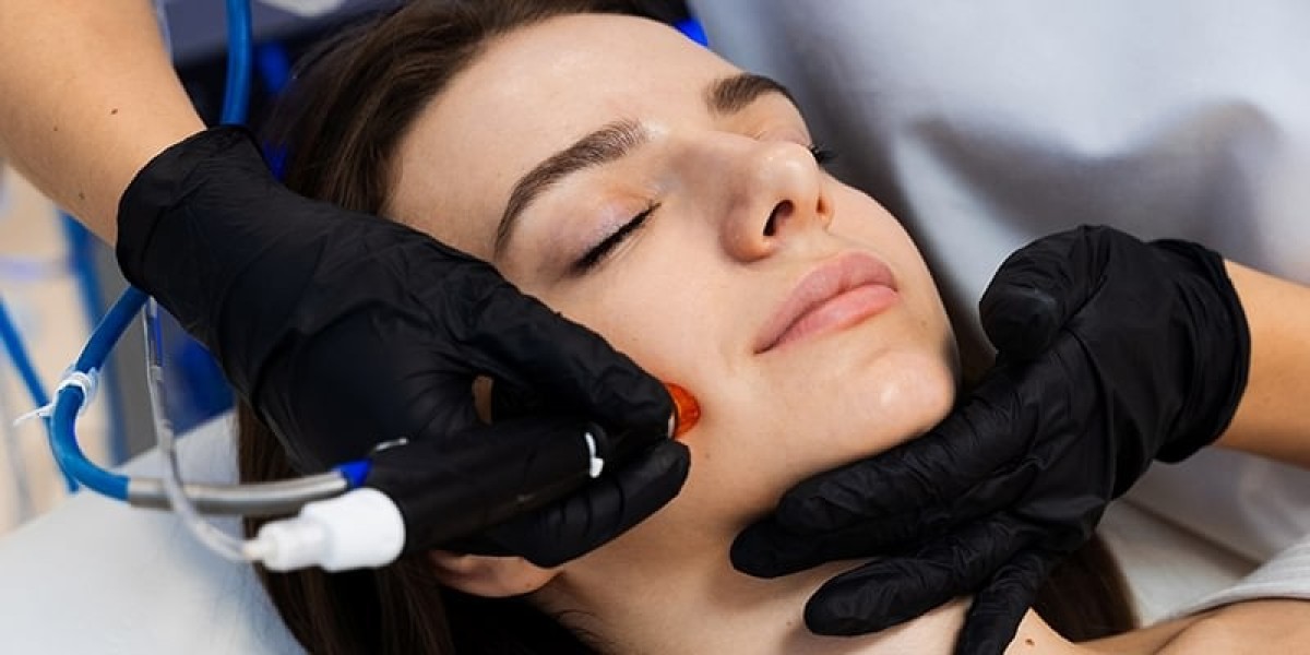 Hydrafacial Treatment for Oily Skin