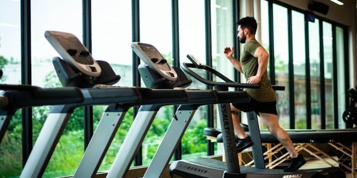 Why Are Traditional Gym and Fitness Club Methods Losing Their Grip?