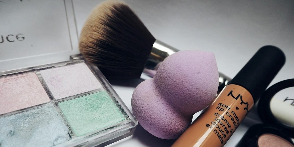 MEET WITH CONFIDENCE AT LUXURY BEAUTY LATVIA BY DARLINGLUX