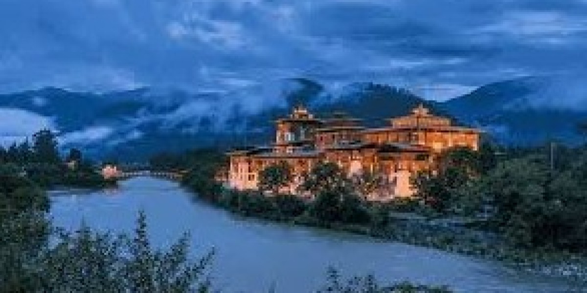 Luxury tours to bhutan with Himalayan Echoes: Where Exclusivity Meets Enlightenment