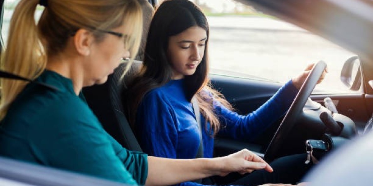 De Slimme Keuze voor een Betrouwbare Rijschool in Nederland