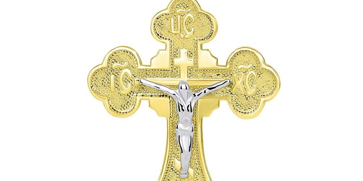 The Complete Guide to Choosing a Cross Pendant Necklace for Women