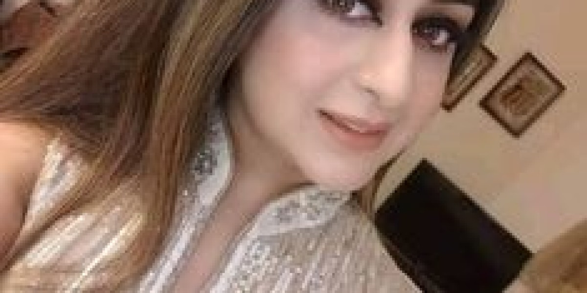 Sexy Lahore Escorts available 24/7 with free delivery