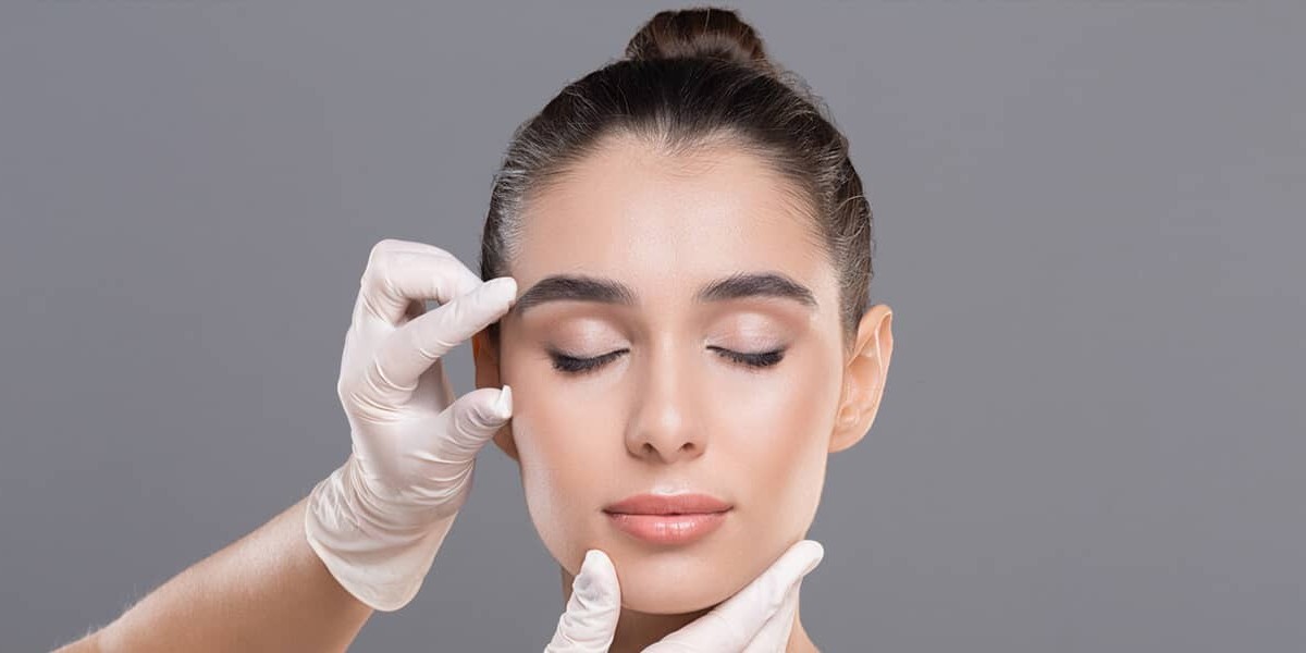 What Is an 8-Point Facelift? A Complete Guide for Patients in Islamabad