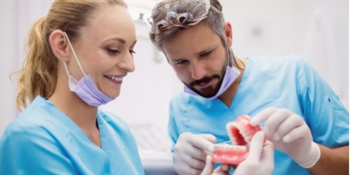 Understanding Dentures Treatment and How It Improves Oral Health
