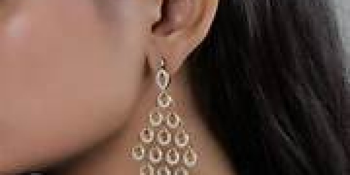 Stunning earrings silver design