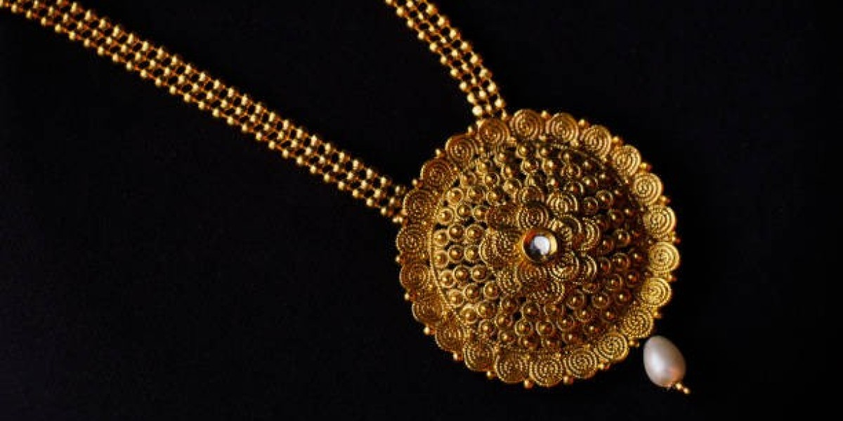 Artificial Jewelry Market Overview: Current Trends and Future Scope