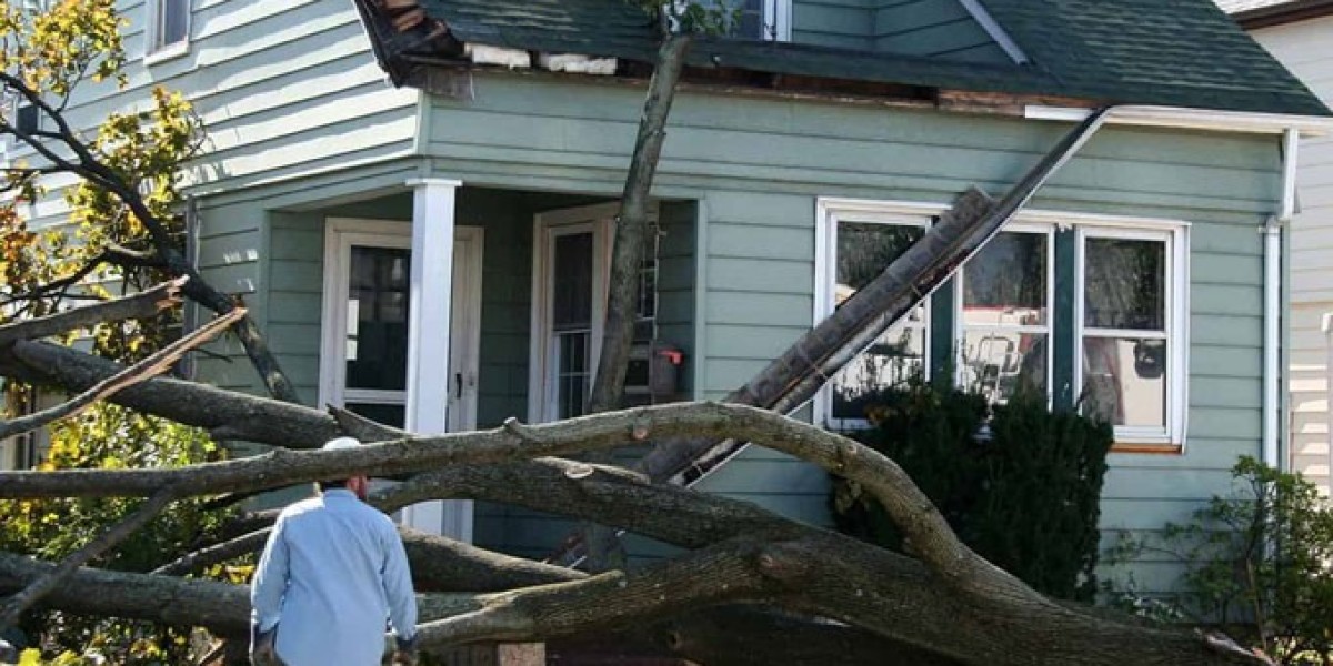 How Hurricanes Affect Commercial Insurance Coverage