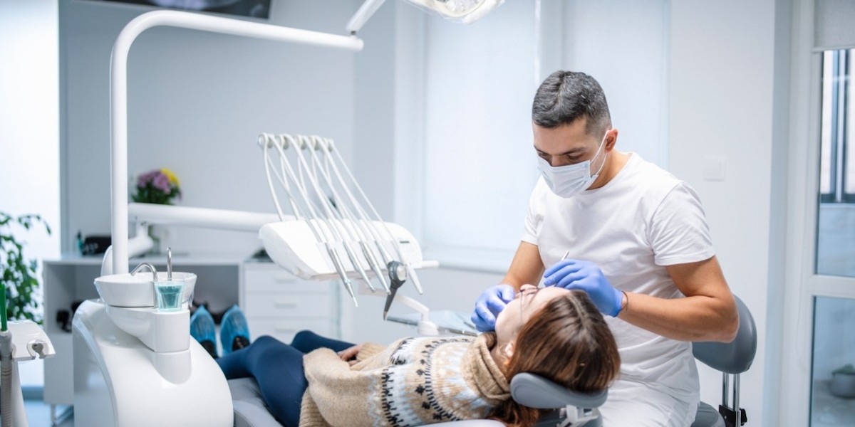 Teeth Whitening Cost in Dubai Made Understandable