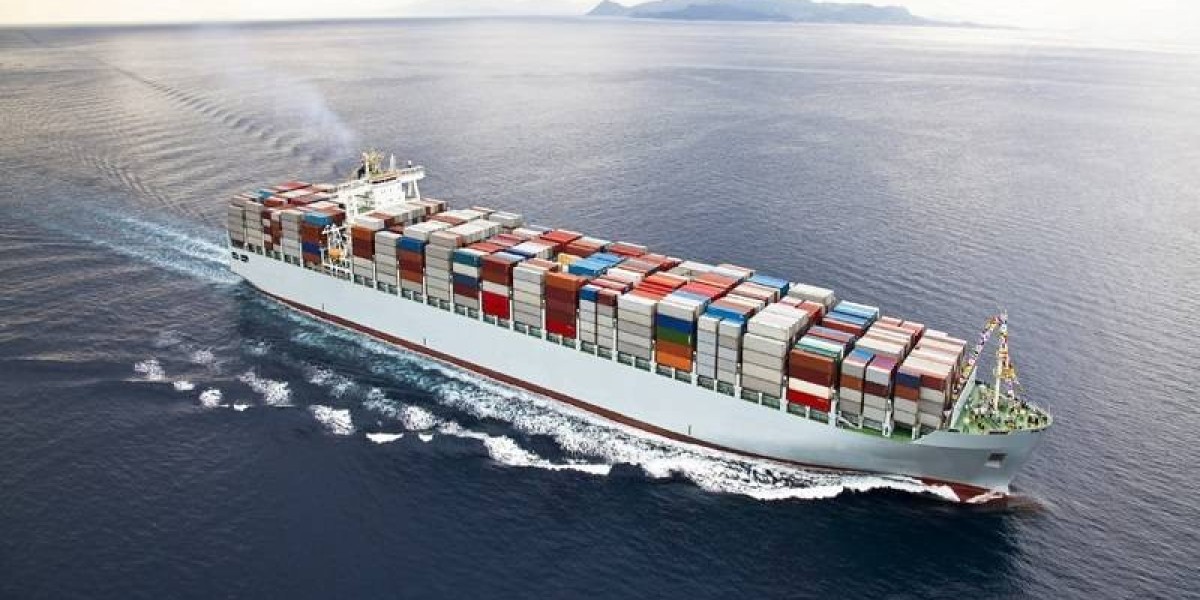How Businesses Can Reduce Costs Using Sea Freight Services