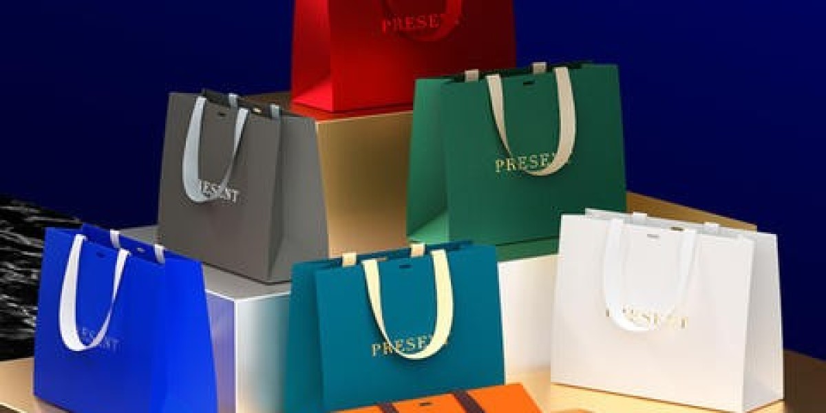 Stylish Custom Retail Bags Designed for Retail Businesses