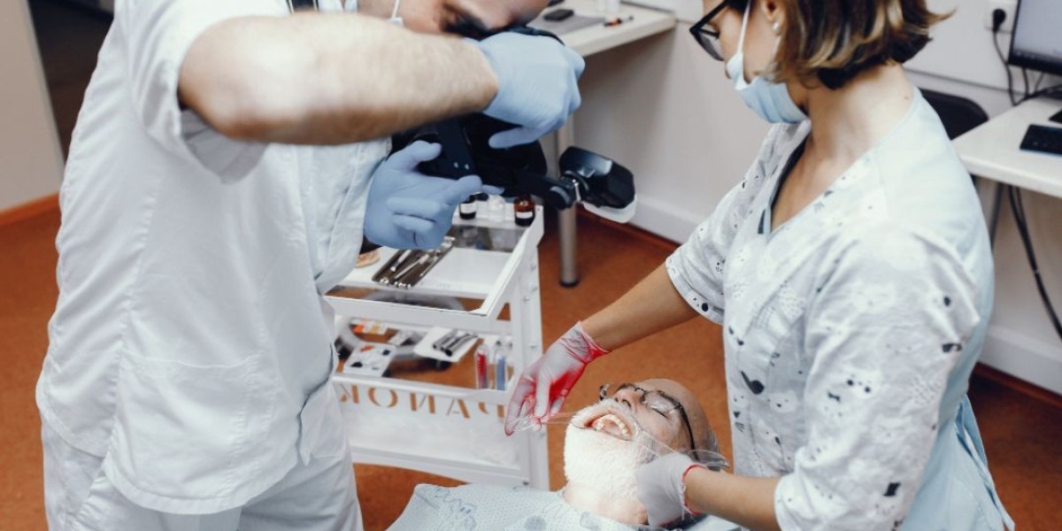 Everything You Need to Know About Dental Implants | Diagnopein Dental Clinic