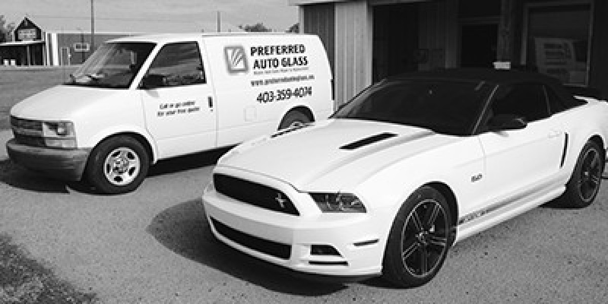 How Do Auto Glass Companies Simplify Your Windshield Repair Work?