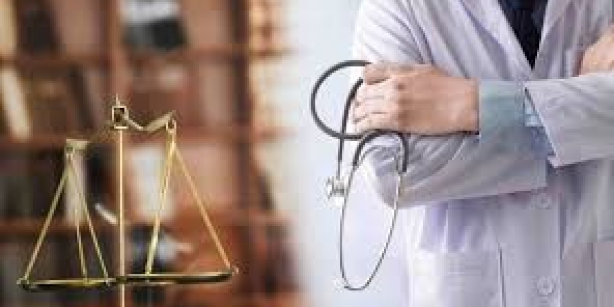 Typically the Specialized Give good results from Medical Malpractice Lawyers in any Problematic Medicine and health Stru