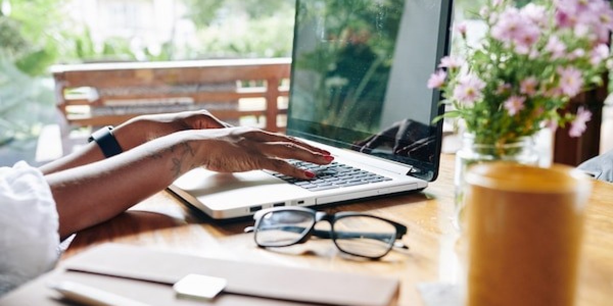 Creative Writing Services and Essays in 1000 Words By Digiknown