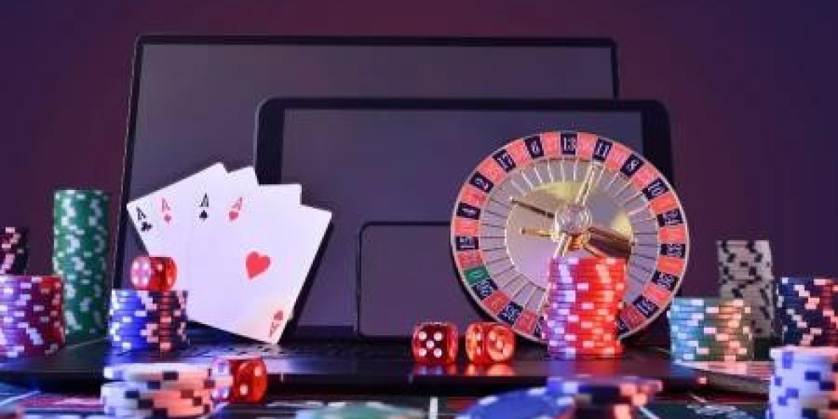 Truc Tuyen Casino: Trải Nghiệm Giải Trí Sống Động Ngay Tại Nhà