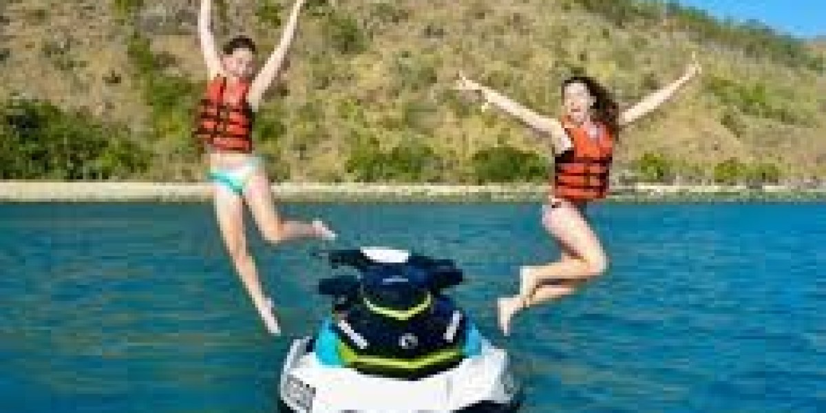 How to Make the Most of Half-Day or Full-Day Airlie Beach Whitehaven Tours