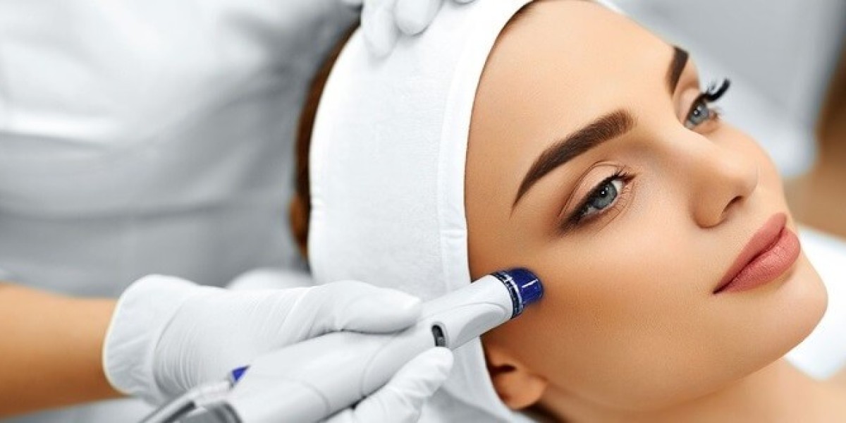 What Is The Core Principle Of A Red Carpet Facial?
