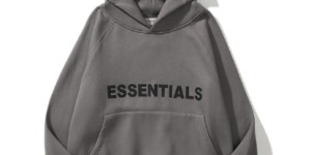 Essentials Hoodie: The Everyday Staple Redefining Streetwear Comfort