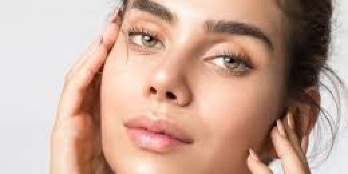 What Are the Safest Facial Anti-Aging Treatment Options?