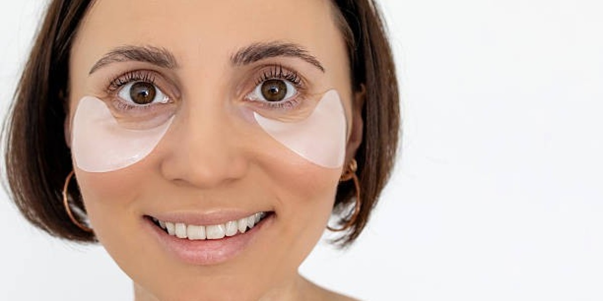 Exploring Nutritional Tips for Brighter Under-Eye Skin